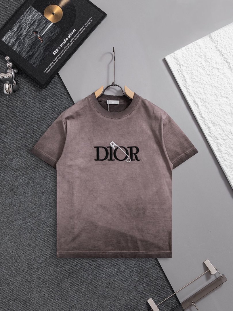 Dior T-Shirt