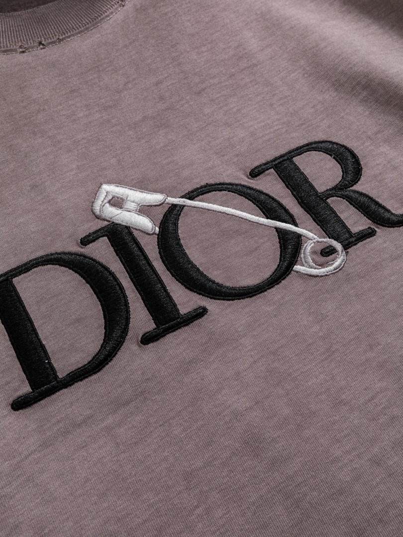 Dior T-Shirt