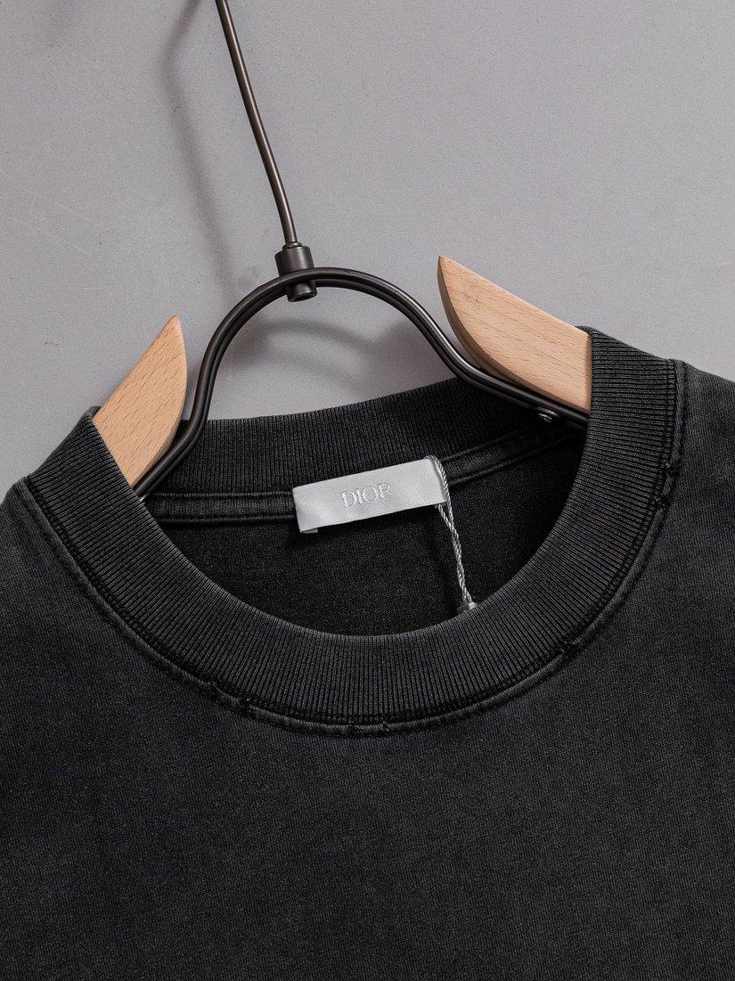Dior T-Shirt