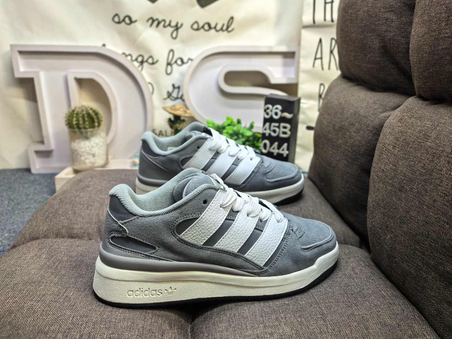 adidas Forum 2000 Exhibit Low Shoes