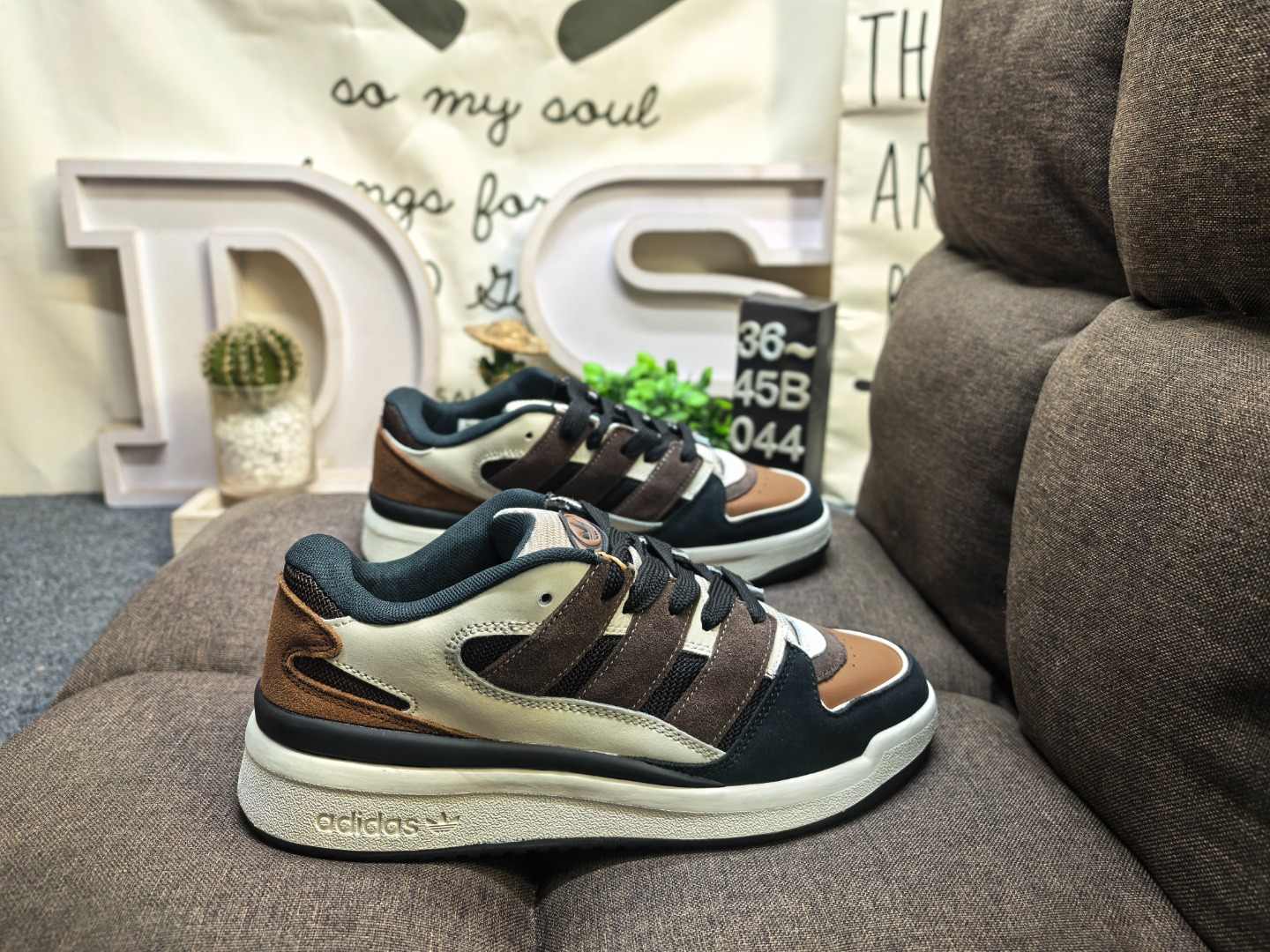 adidas Forum 2000 Exhibit Low Shoes