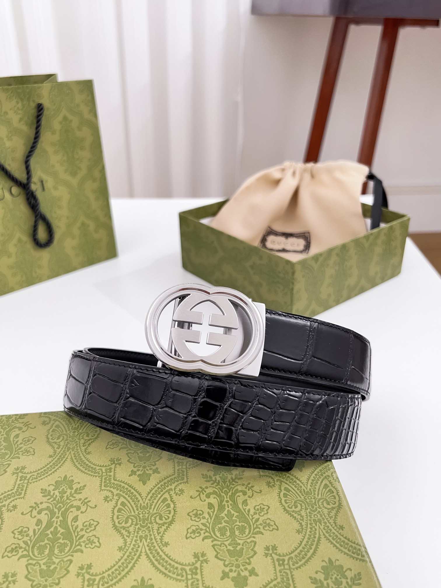 Gucci Belt – 35mm