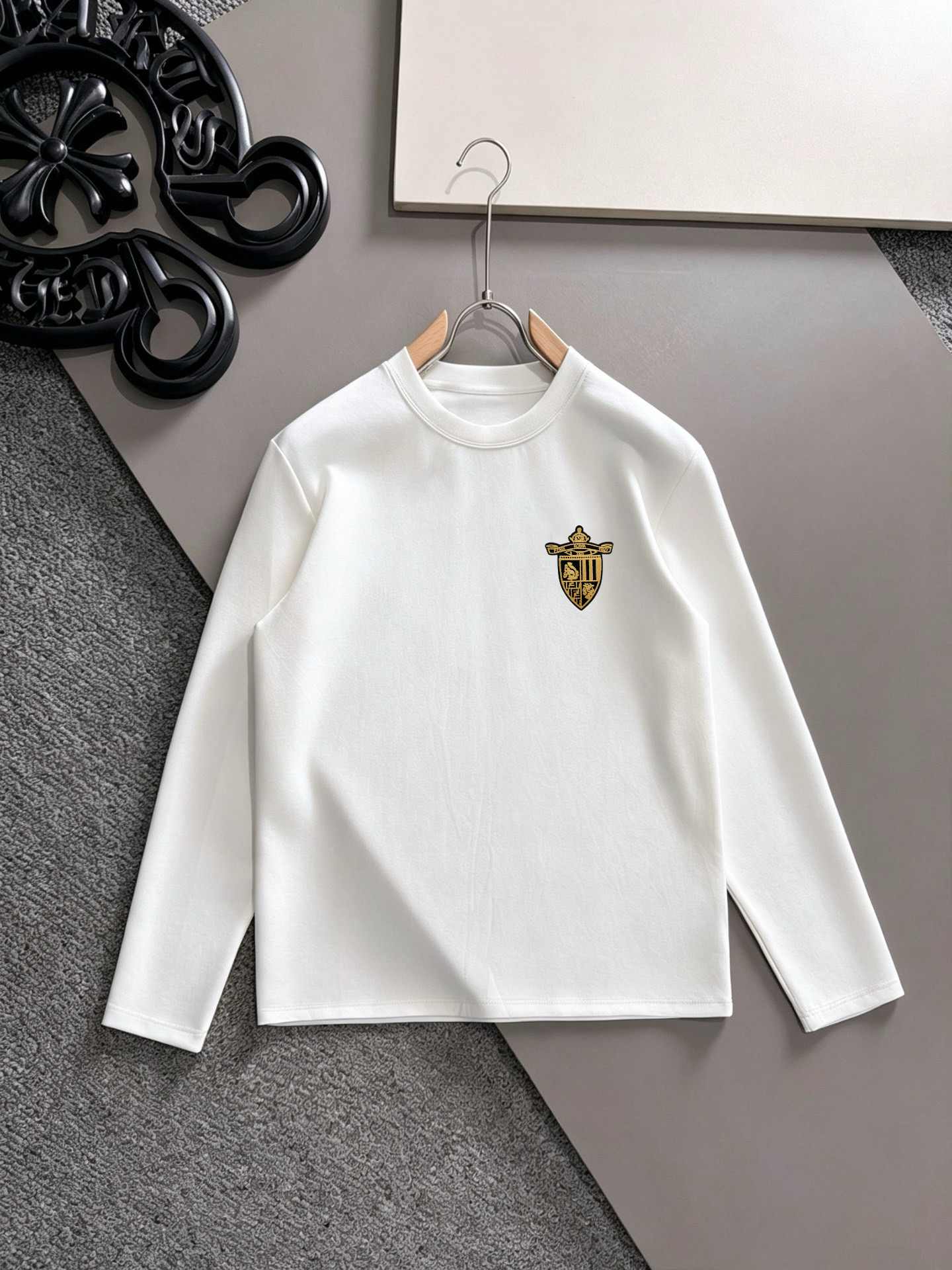 Fendi Logo Long-Sleeve Top