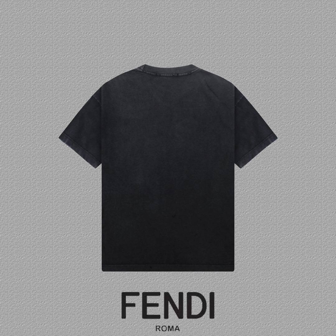 Fendi T-Shirt