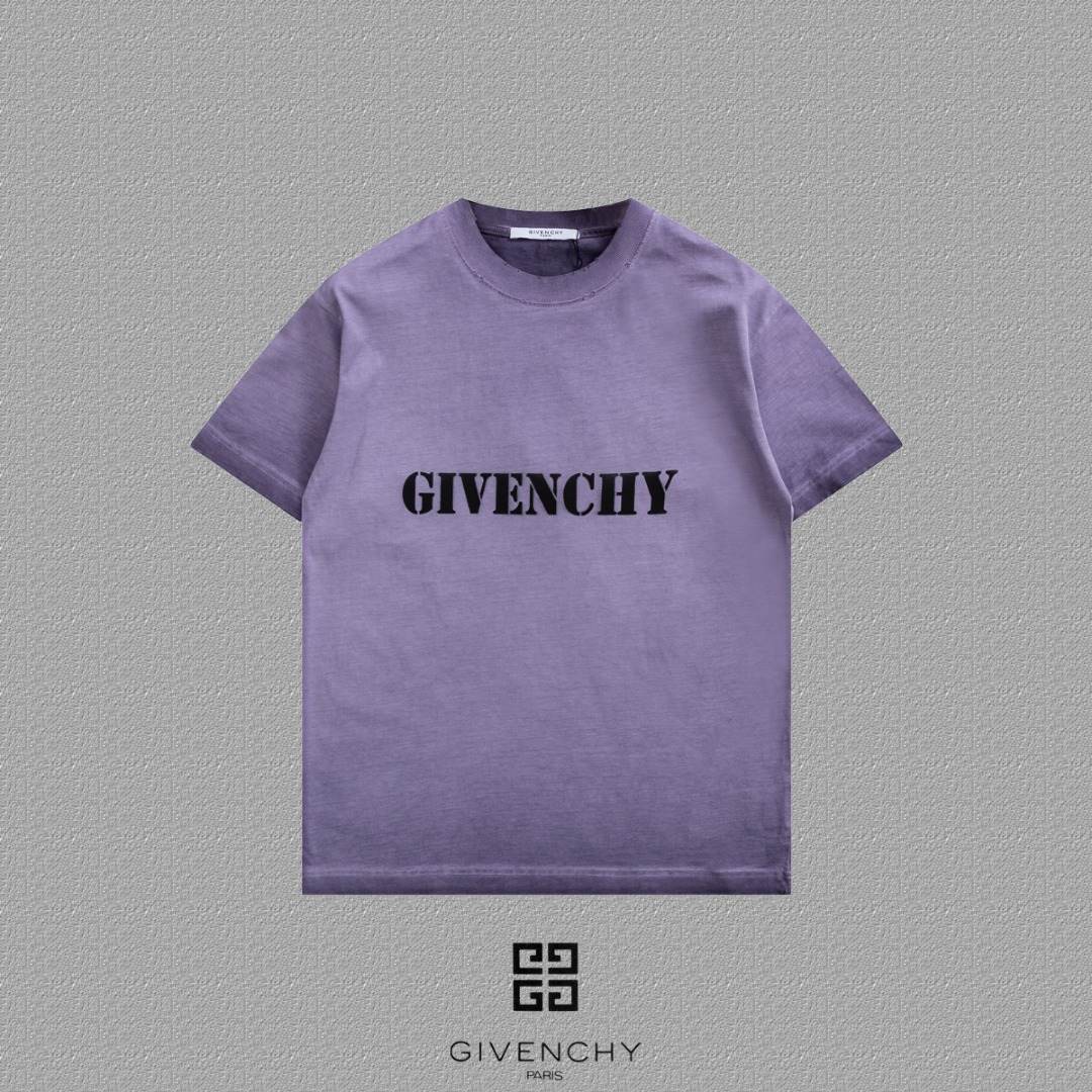 Givenchy T-Shirt