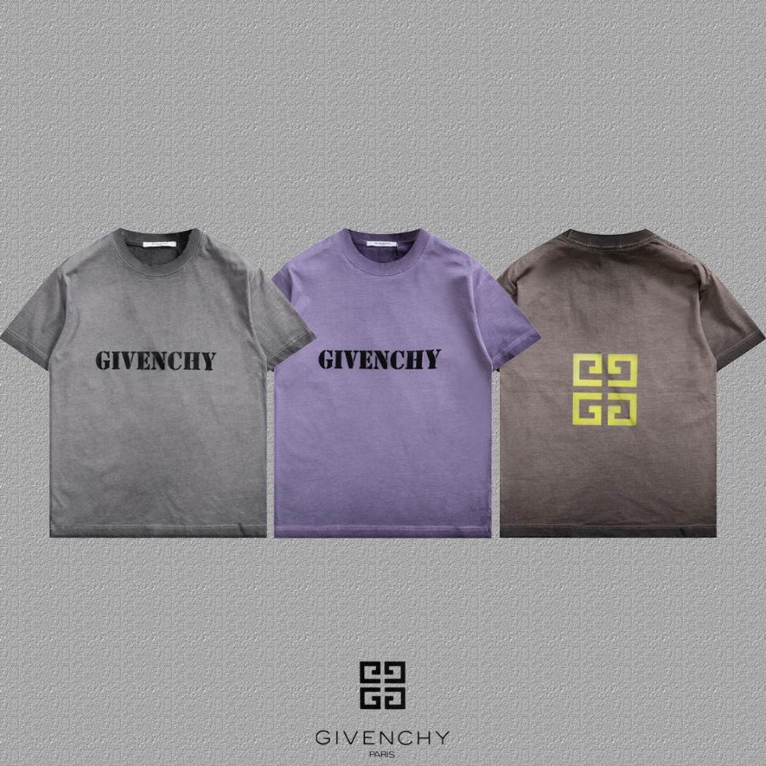 Givenchy T-Shirt