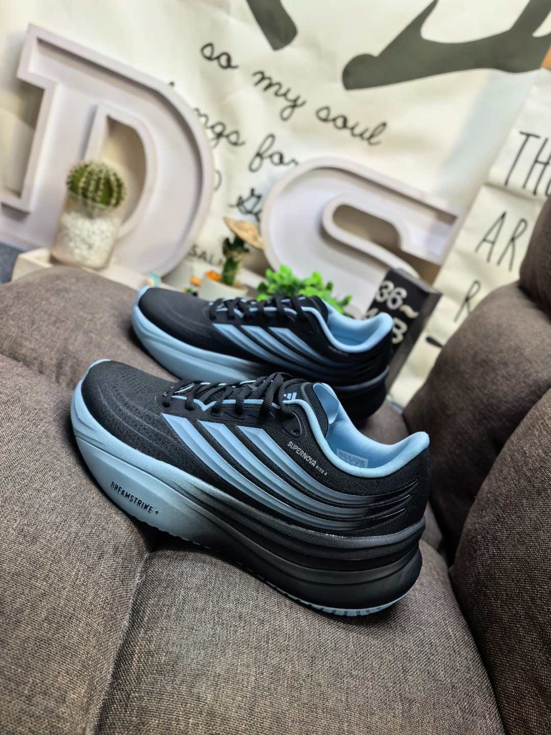 adidas SUPERNOVA RISE 4 M Shoes