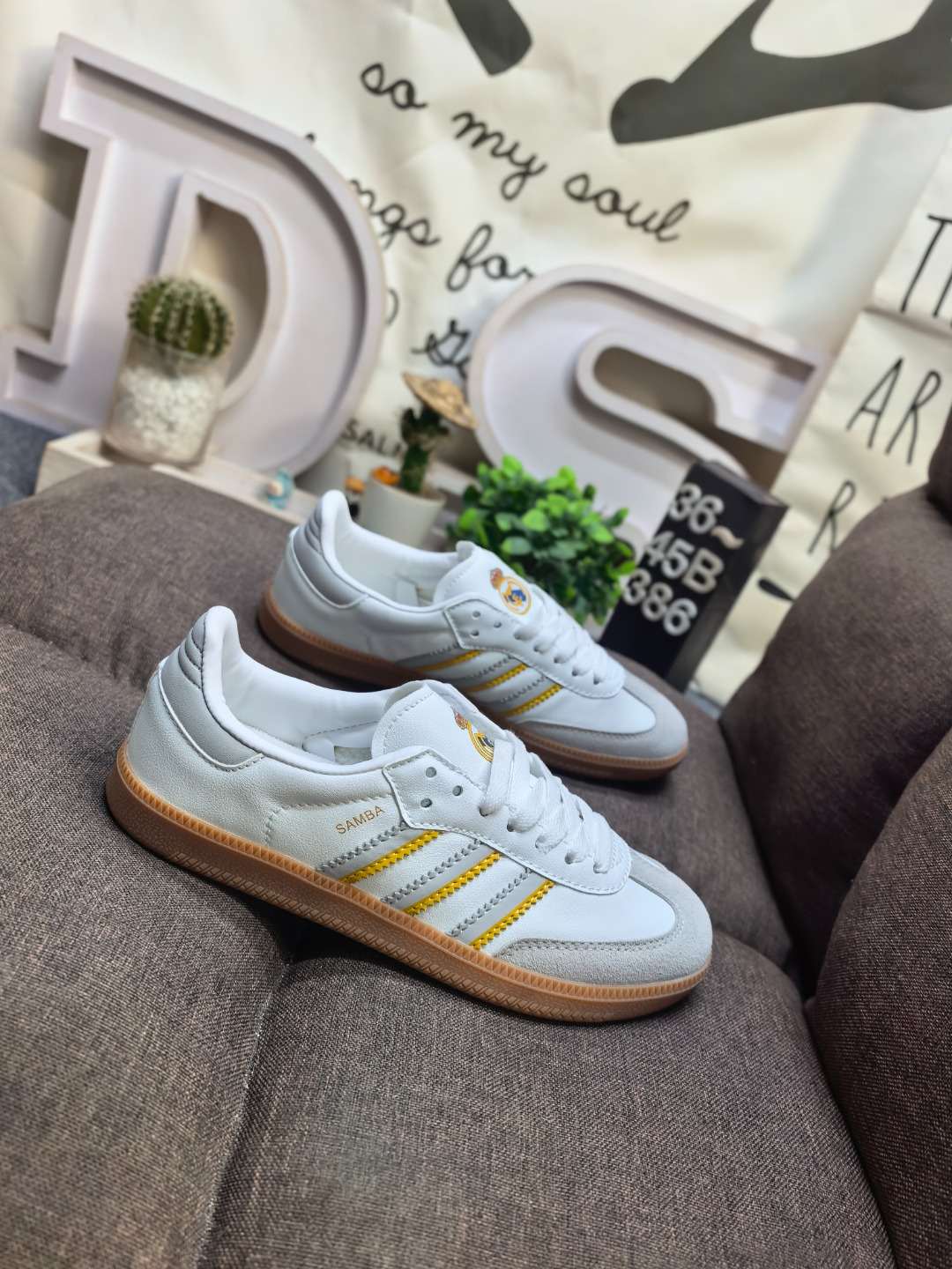 adidas SAMBA LICENSED Shoes
