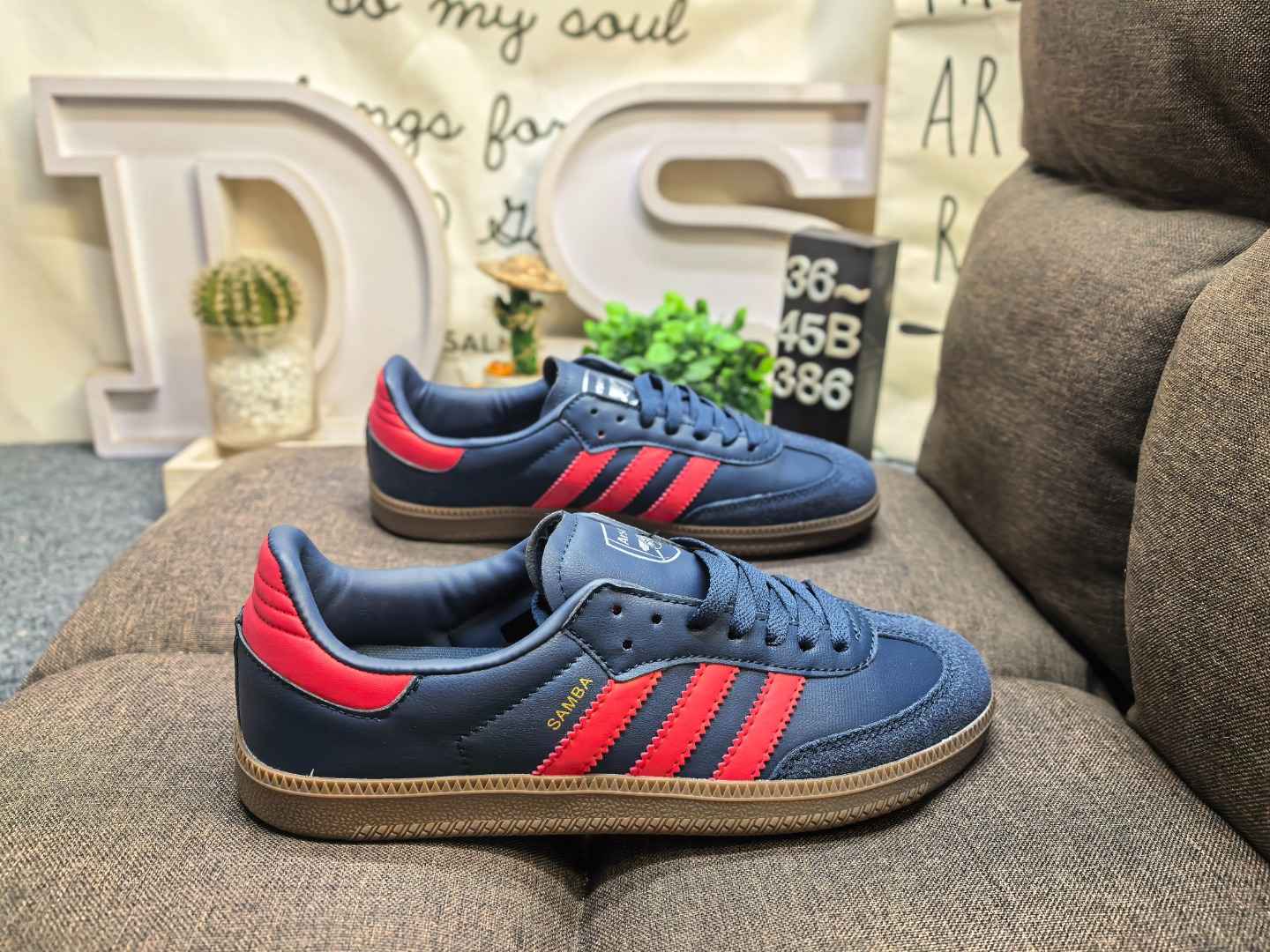 adidas SAMBA LICENSED Shoes