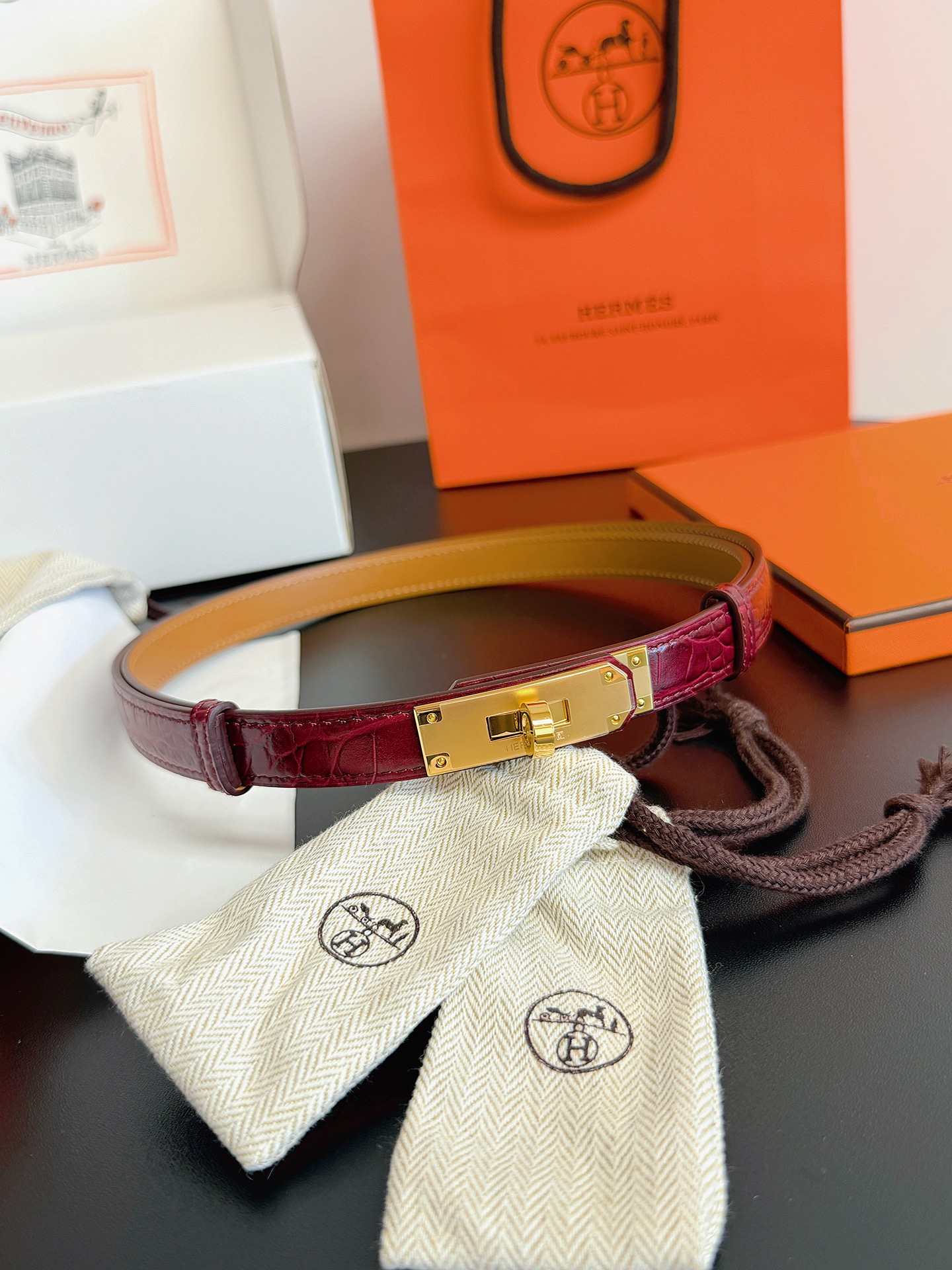 Hermes Belt – 18mm