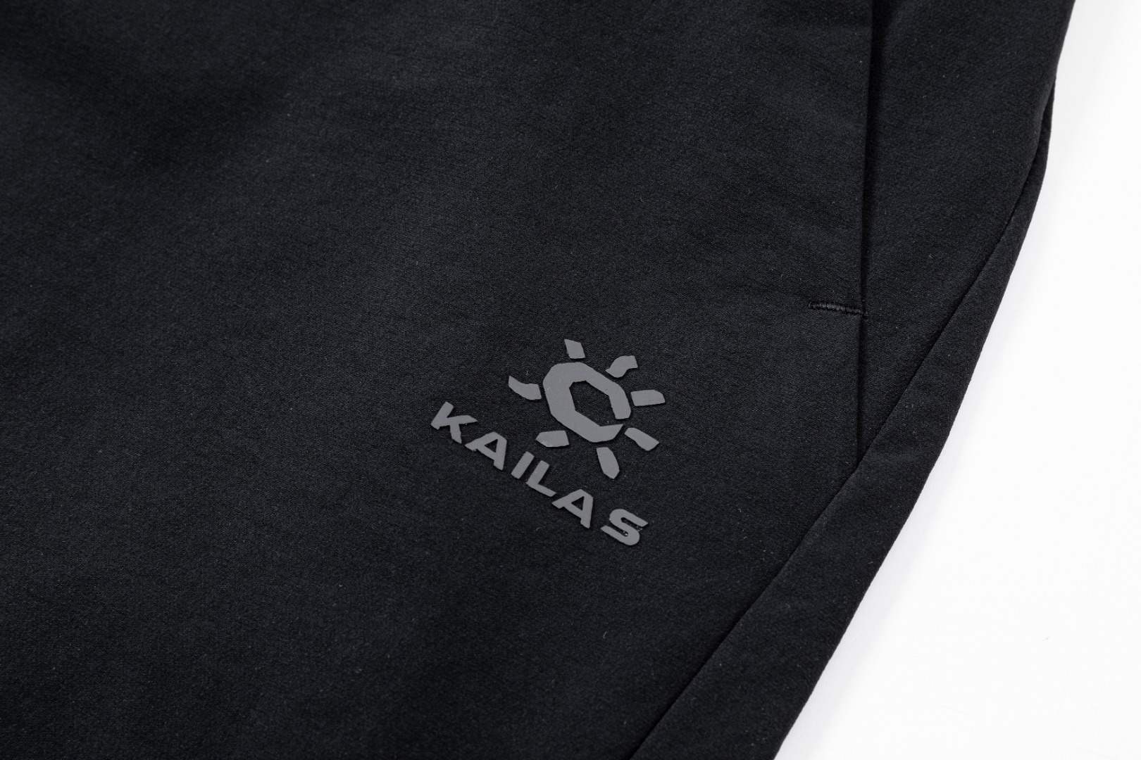 Kailas Zip-Up Casual Pants