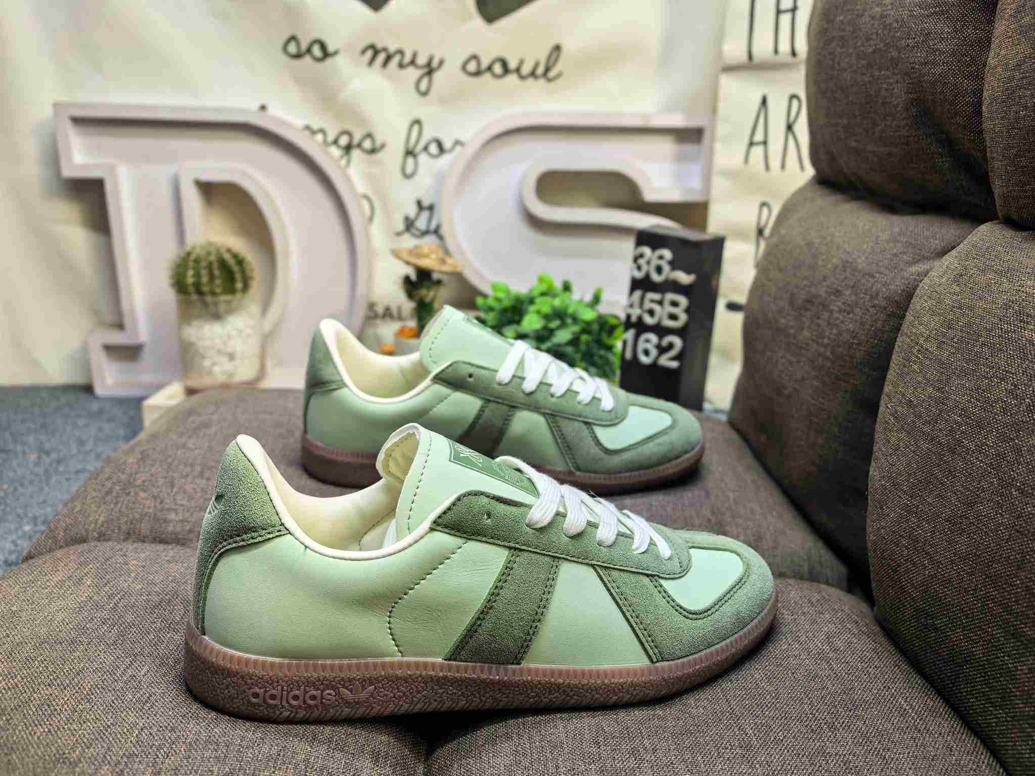 adidas BW Army Shoes - KH6551