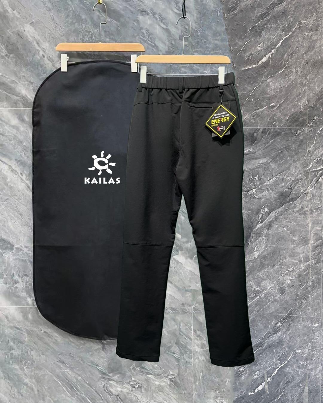 Kailas Zip-Up Casual Pants