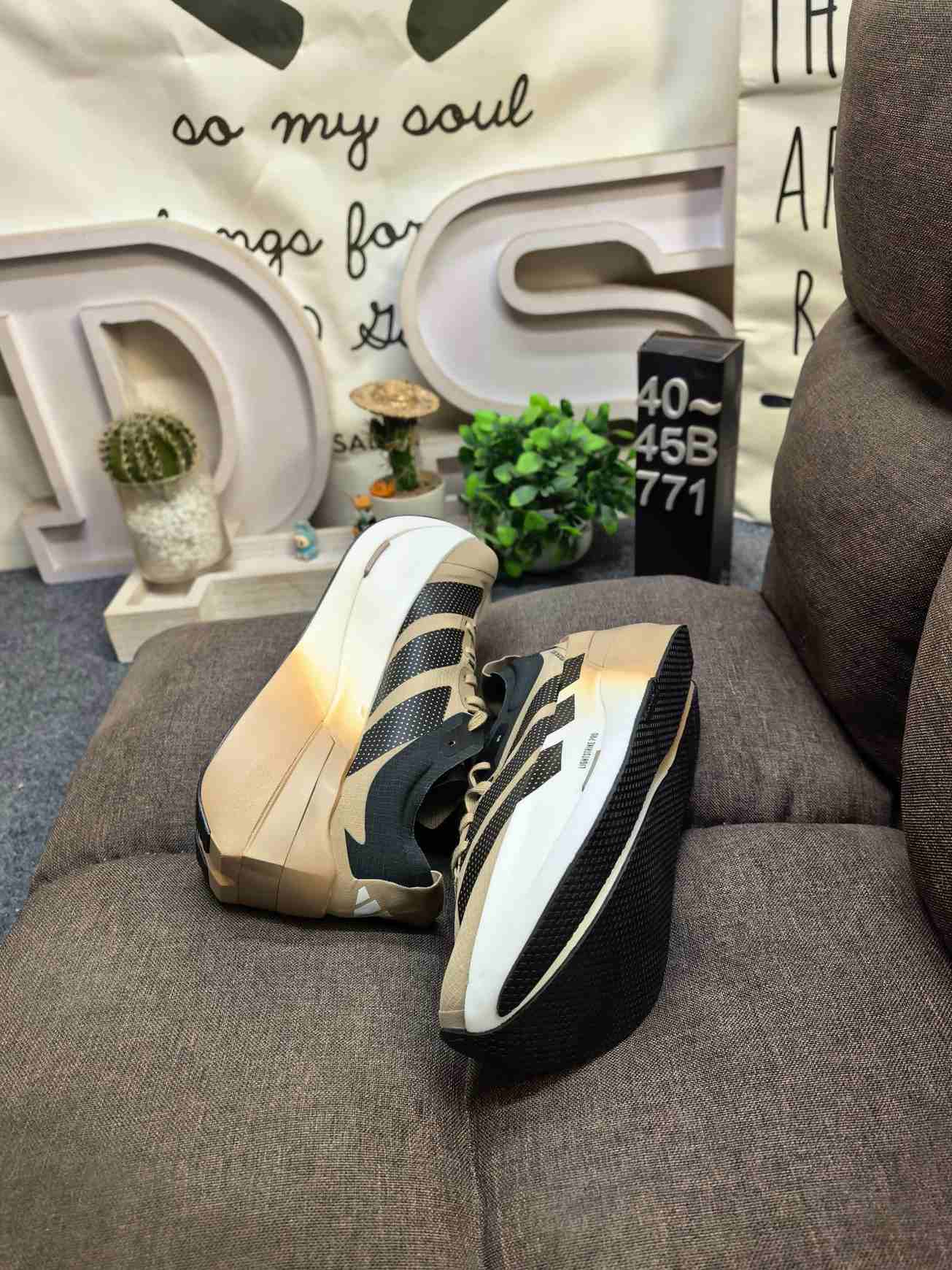 adidas ADIZERO PRIME X3S TRUNG Shoes