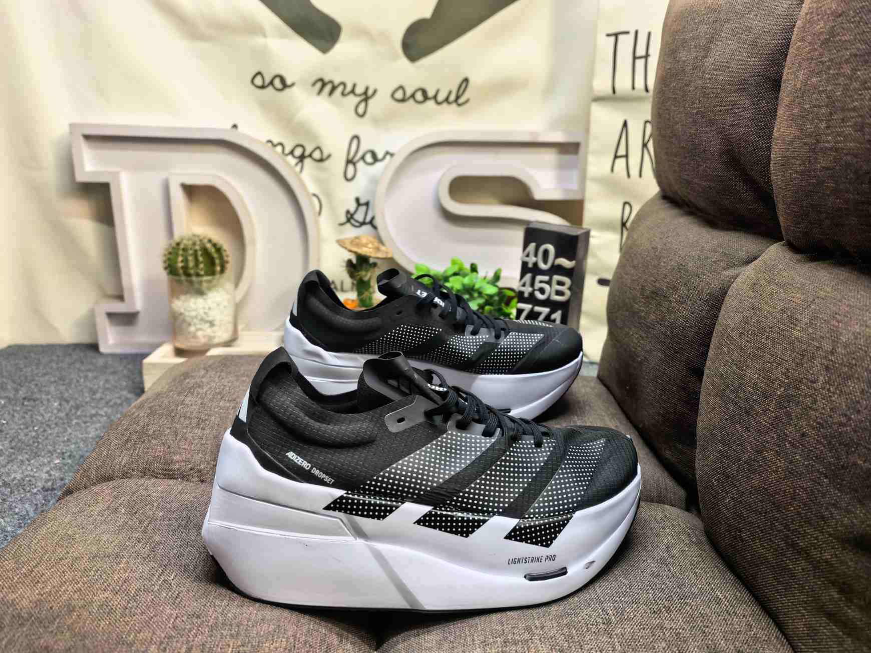 adidas ADIZERO PRIME X3S TRUNG Shoes