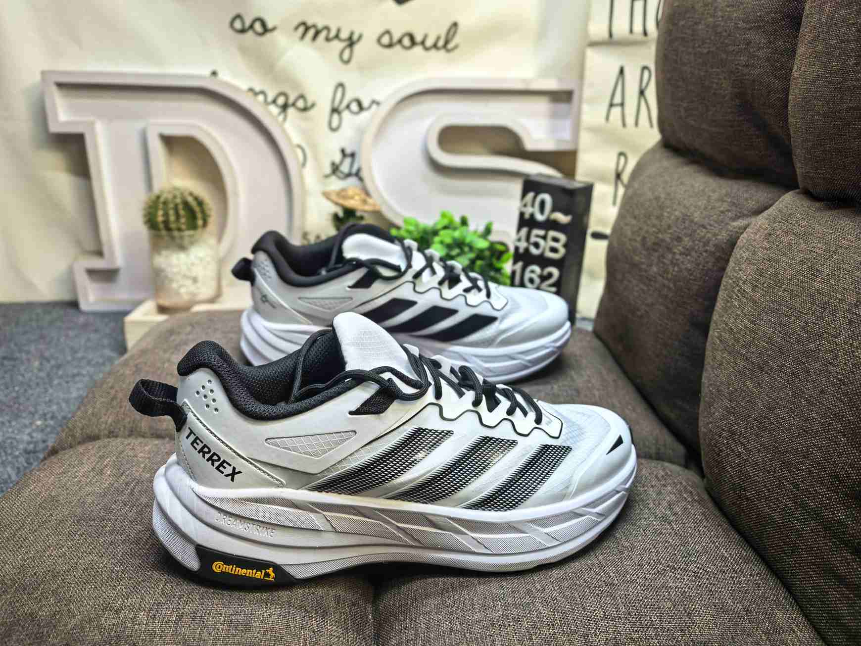 adidas TERREX FREEHIKER LT Shoes
