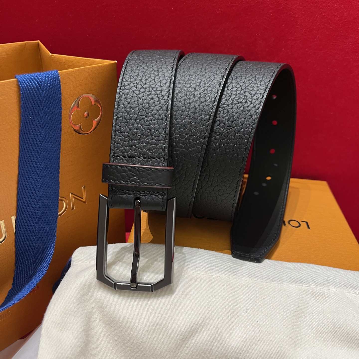 Louis Vuitton Belt – 35mm