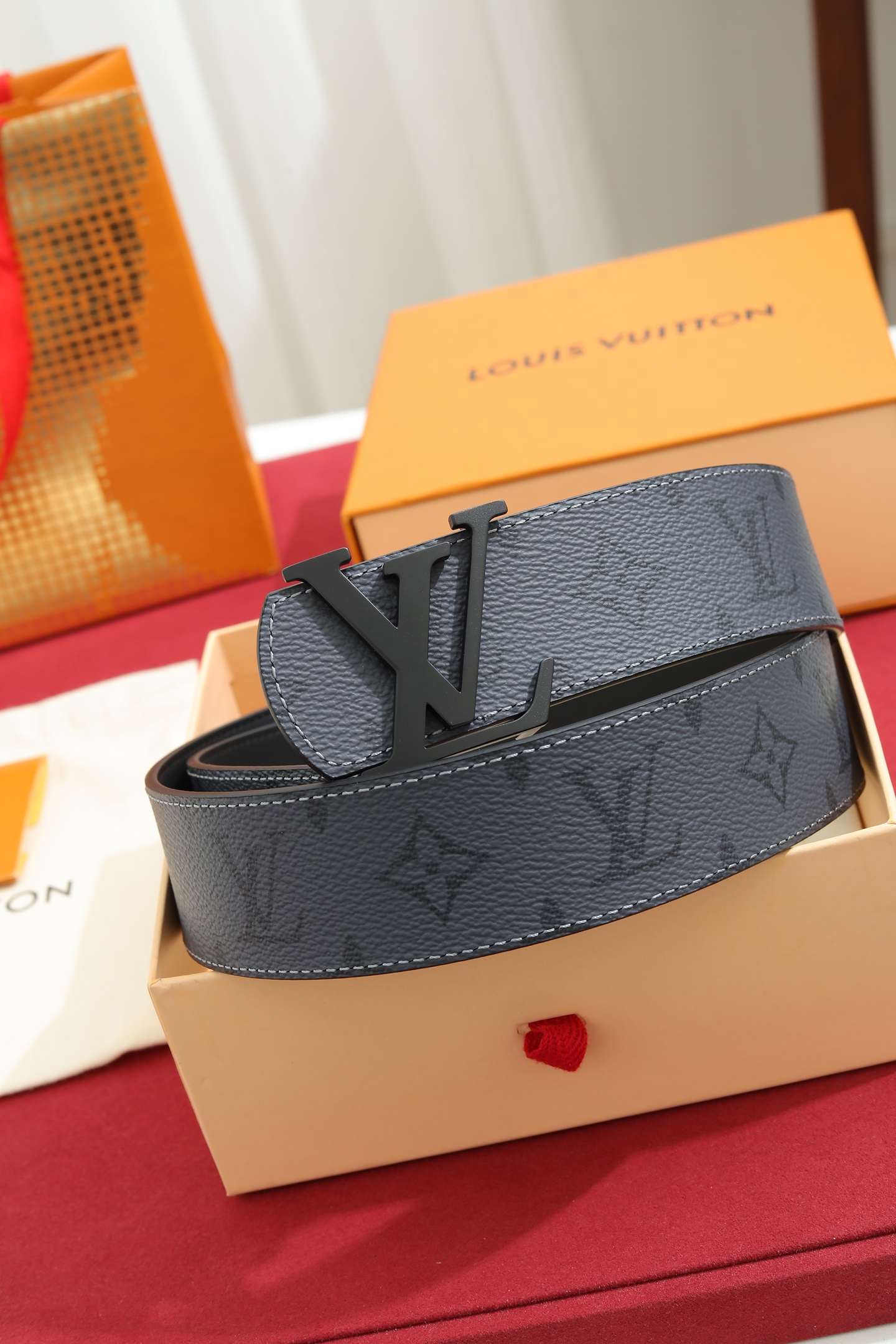 Louis Vuitton Belt – 40mm