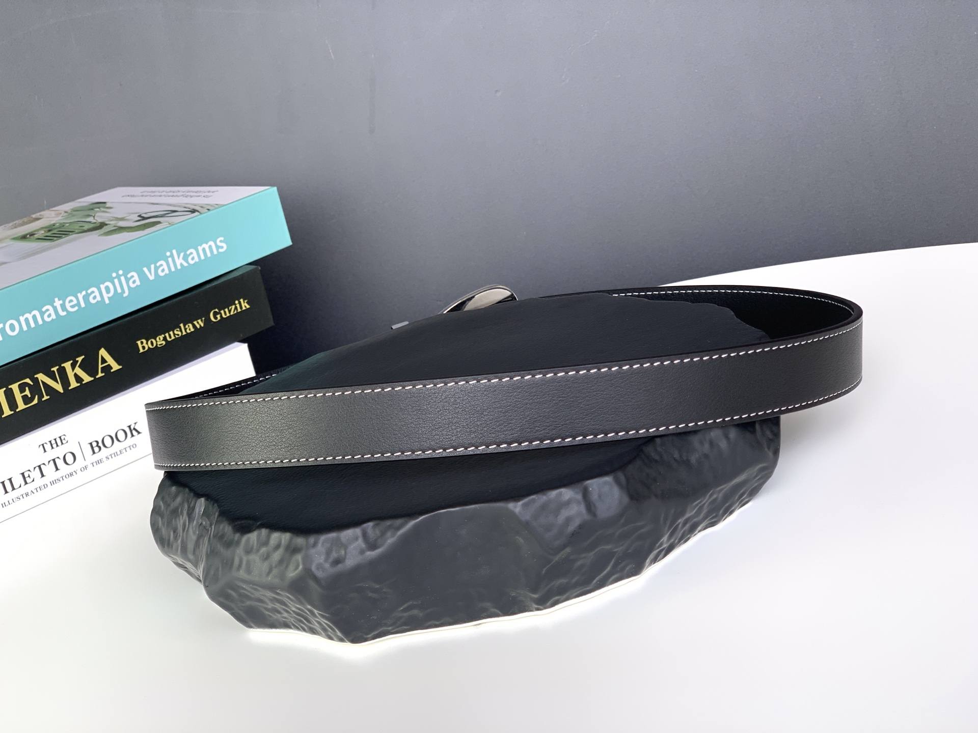 Louis Vuitton Belt – 25mm