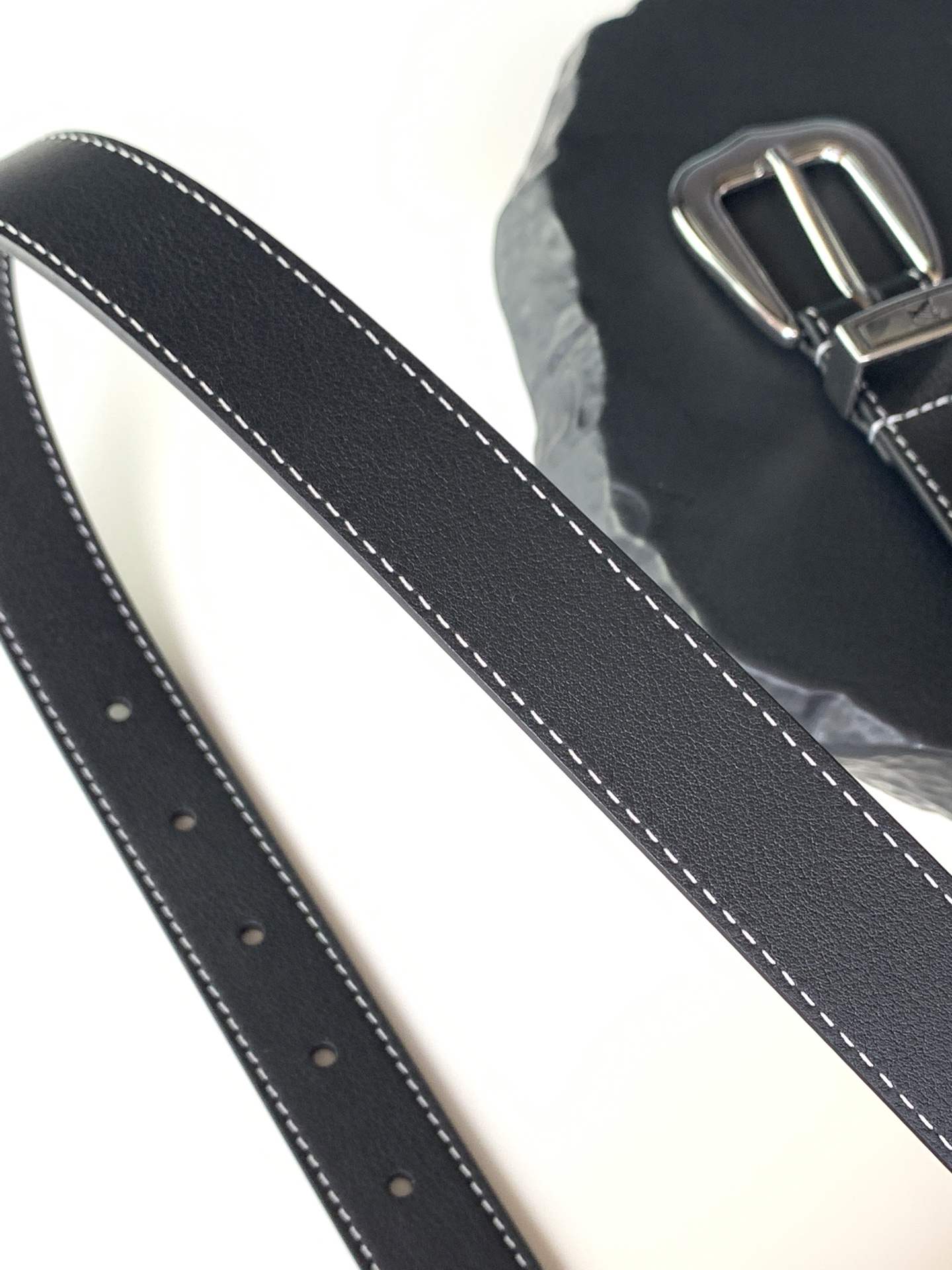 Louis Vuitton Belt – 25mm