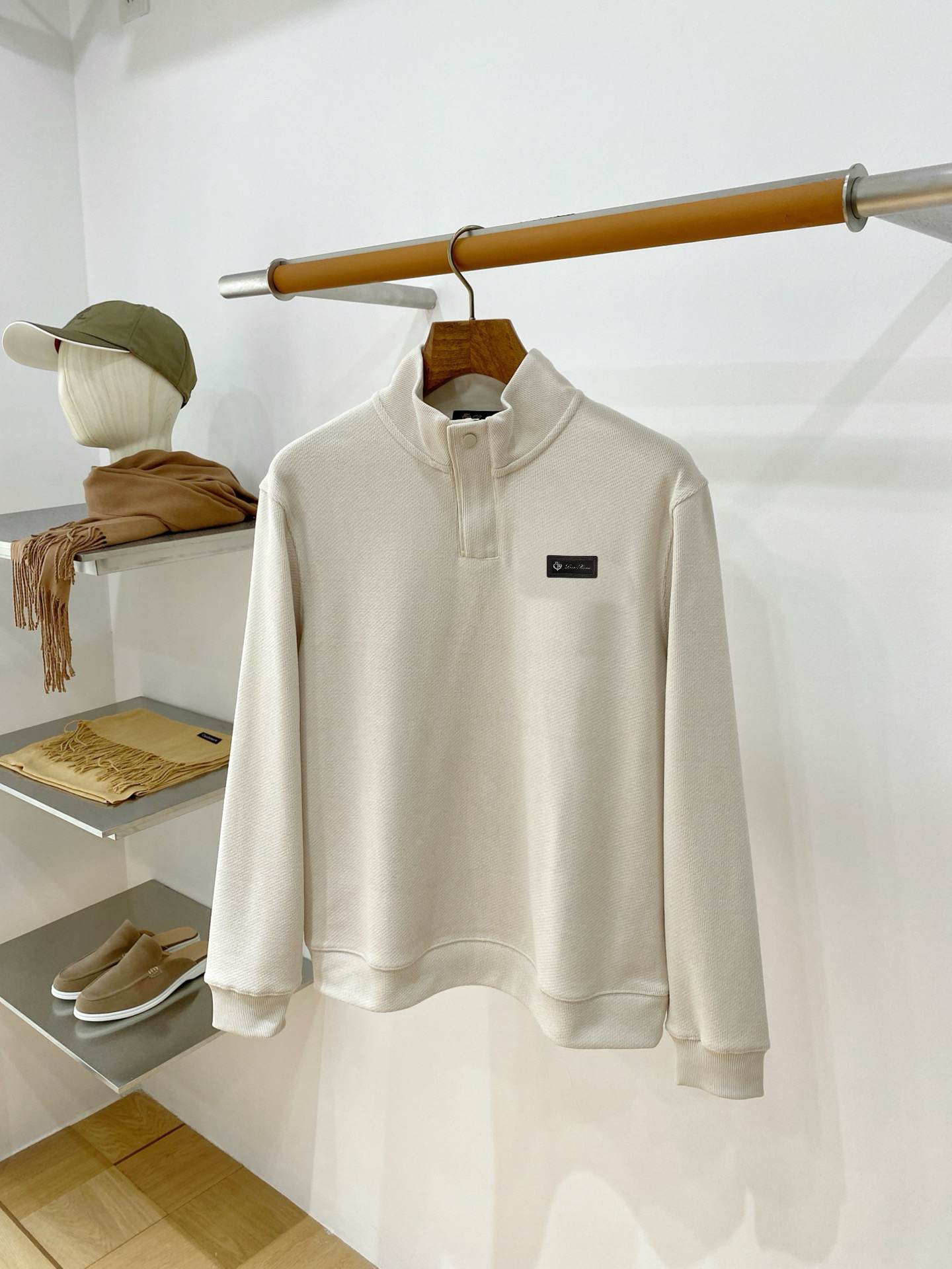 Loro Piana Sweatshirt