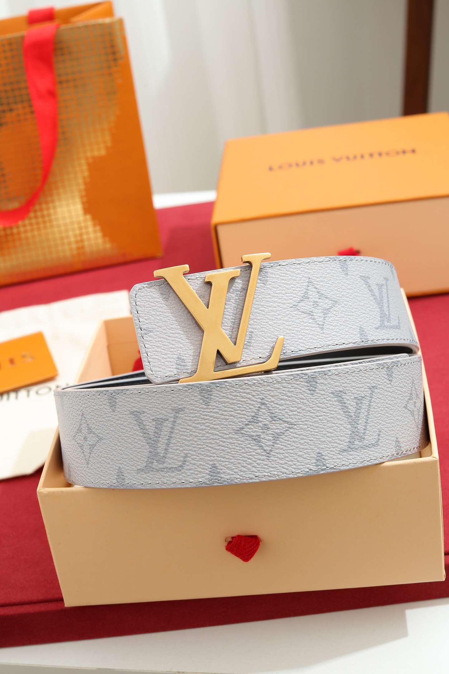 Louis Vuitton Belt – 40mm