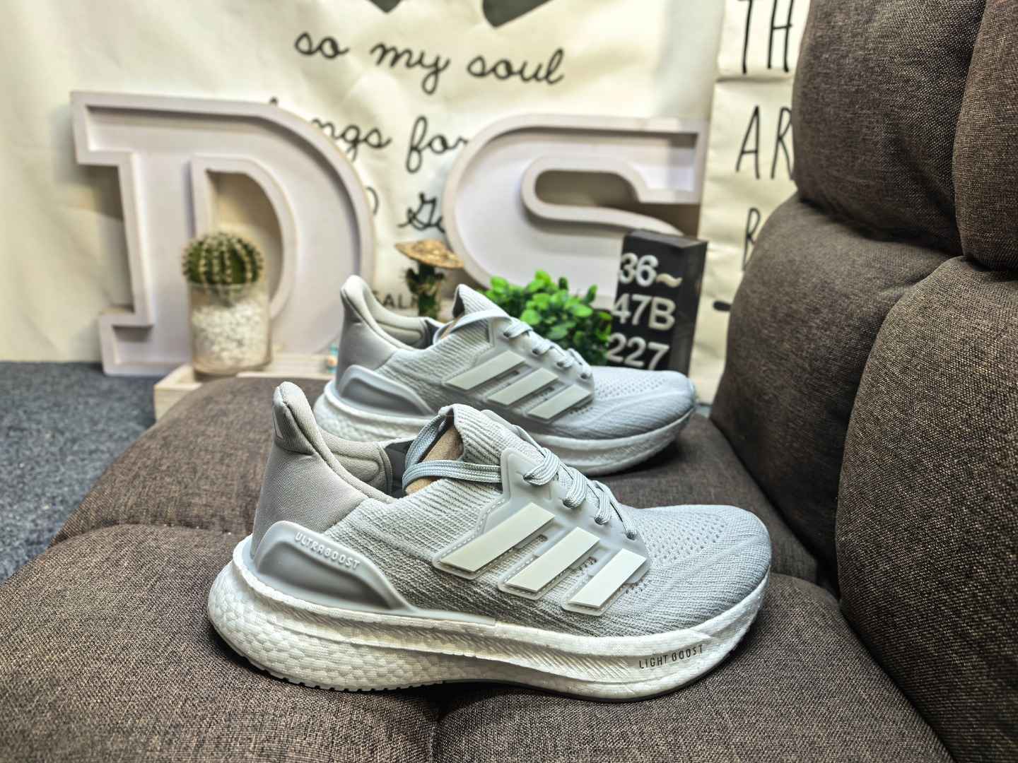 adidas ULTRABOOST 5X Shoes