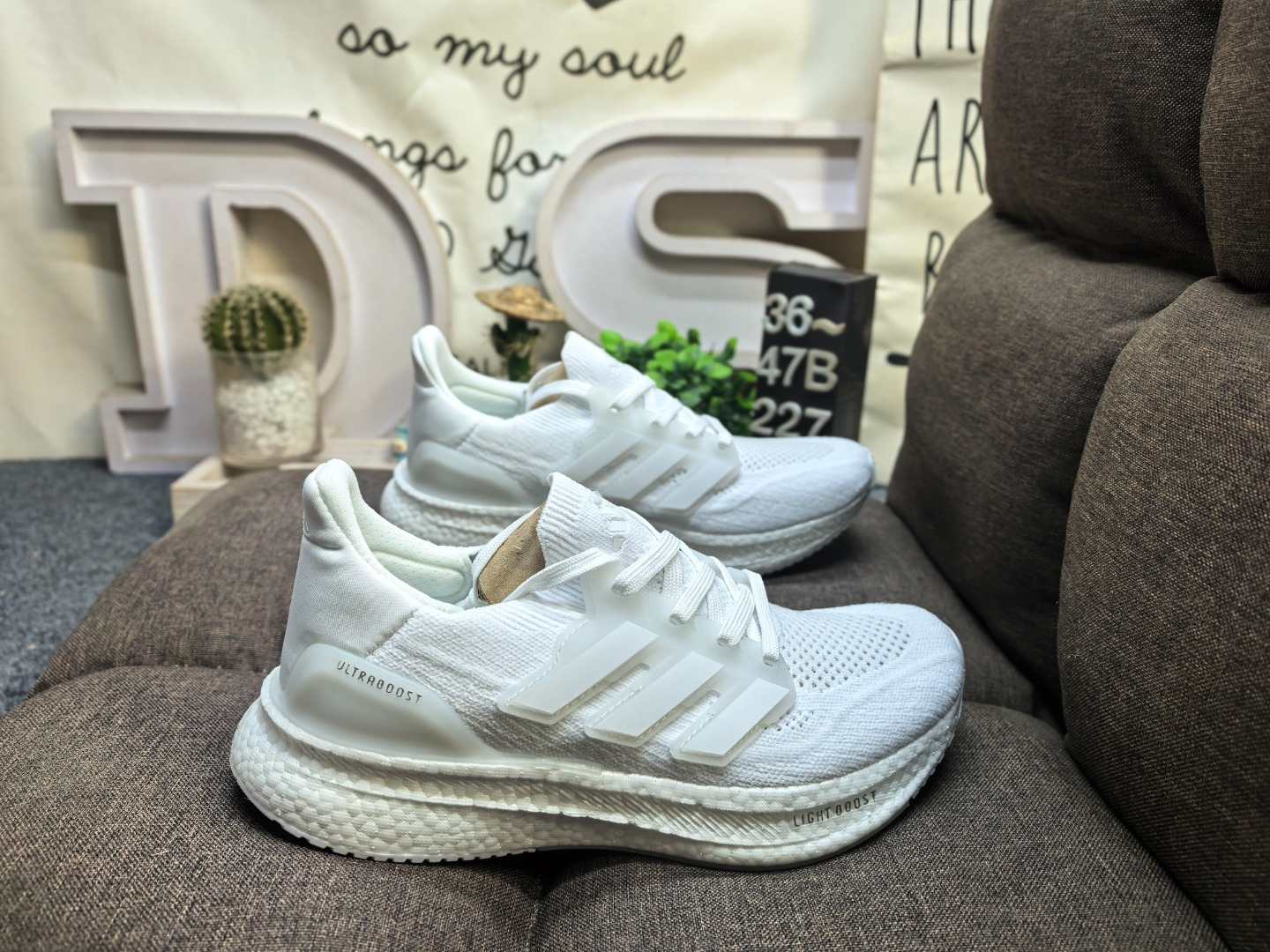 adidas ULTRABOOST 5X Shoes