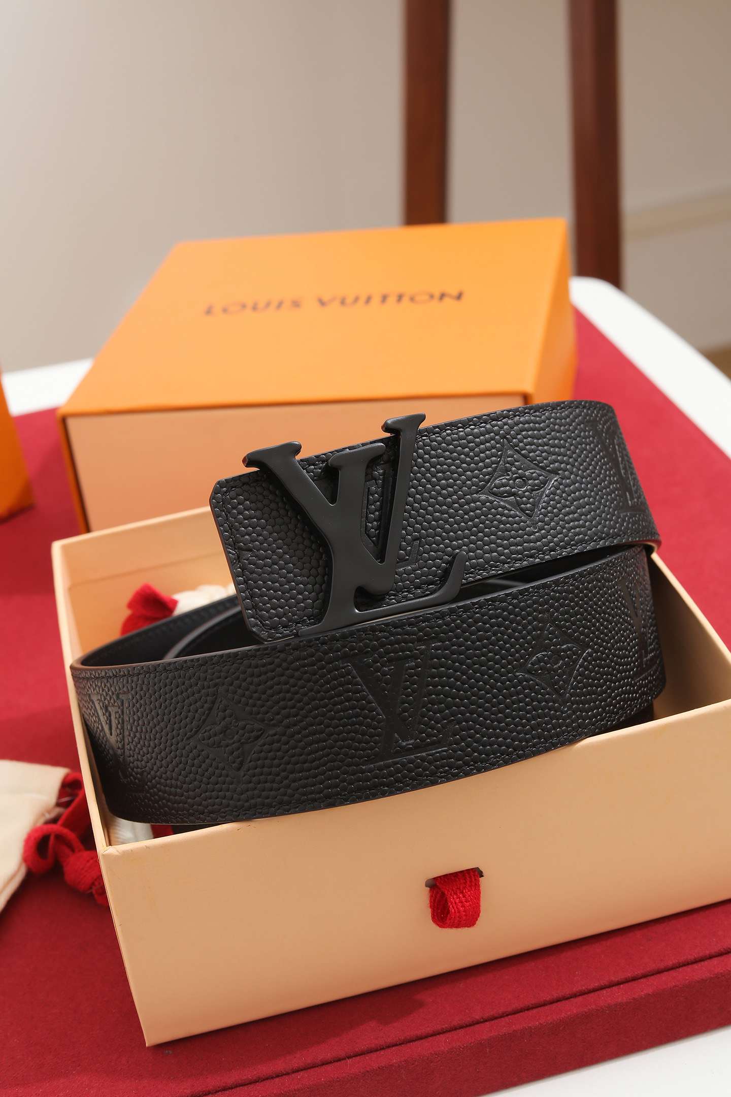 Louis Vuitton Belt – 40mm