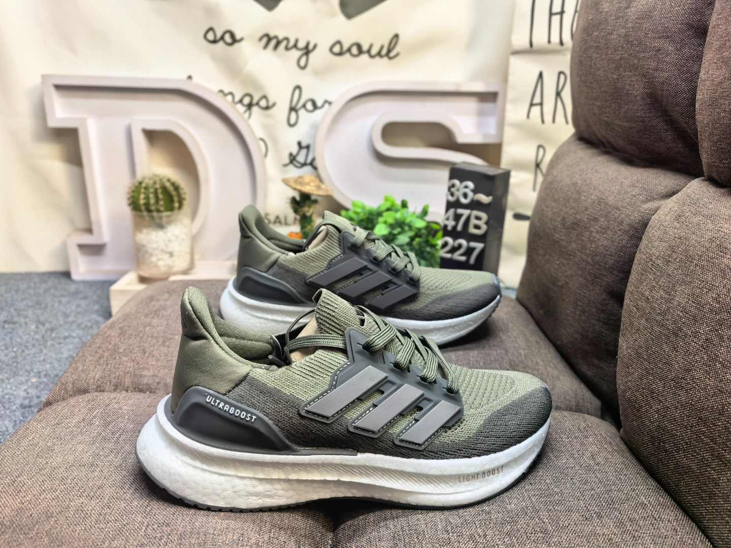 adidas ULTRABOOST 5X Shoes