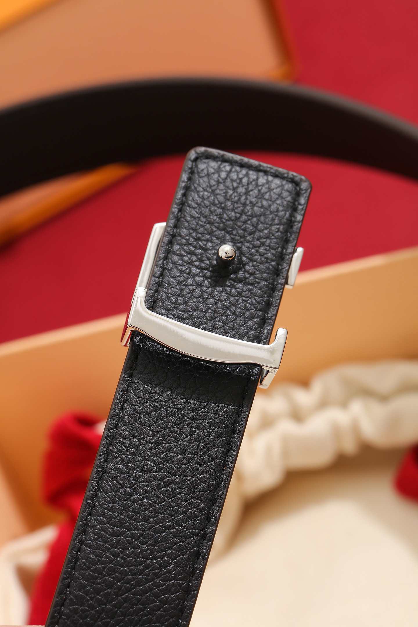 Louis Vuitton Belt – 25mm