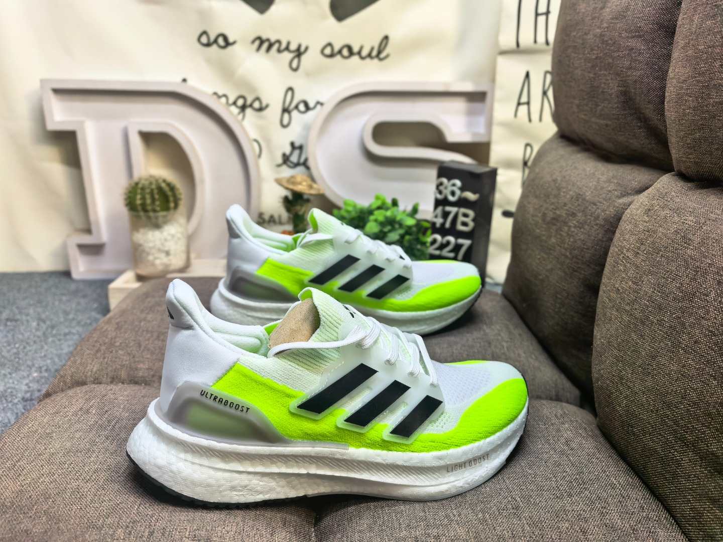 adidas ULTRABOOST 5X Shoes