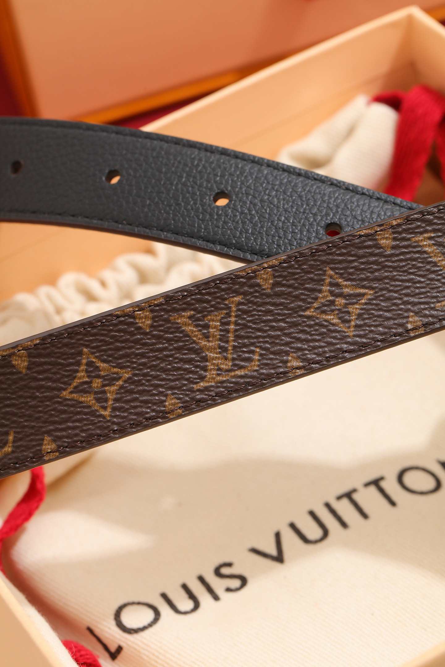 Louis Vuitton Belt – 25mm