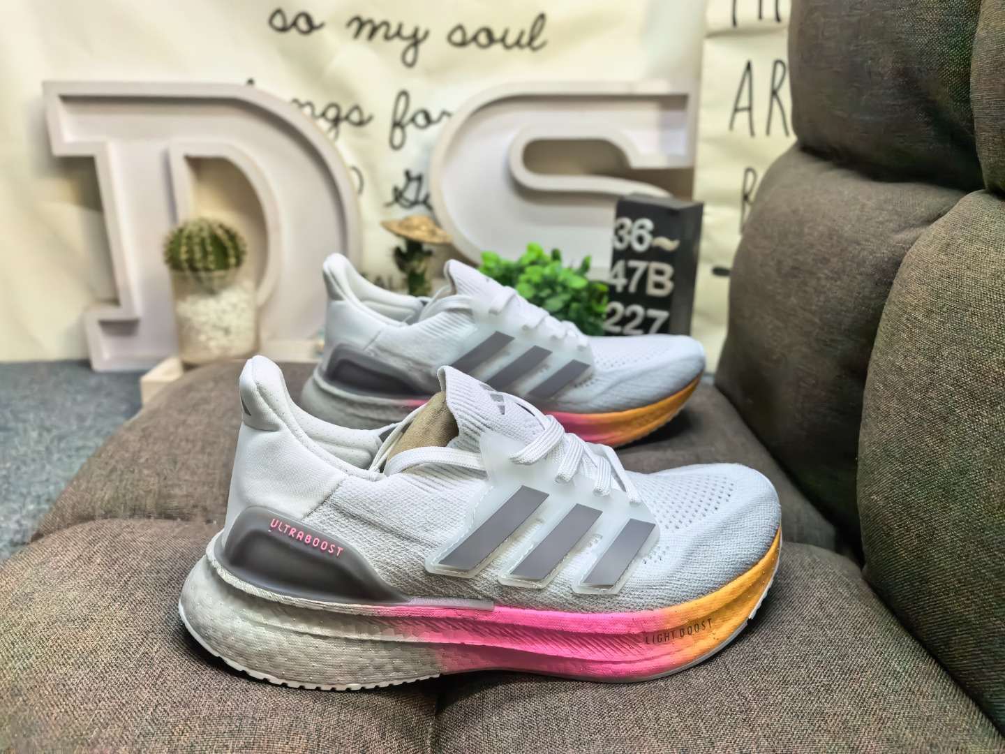 adidas ULTRABOOST 5X Shoes
