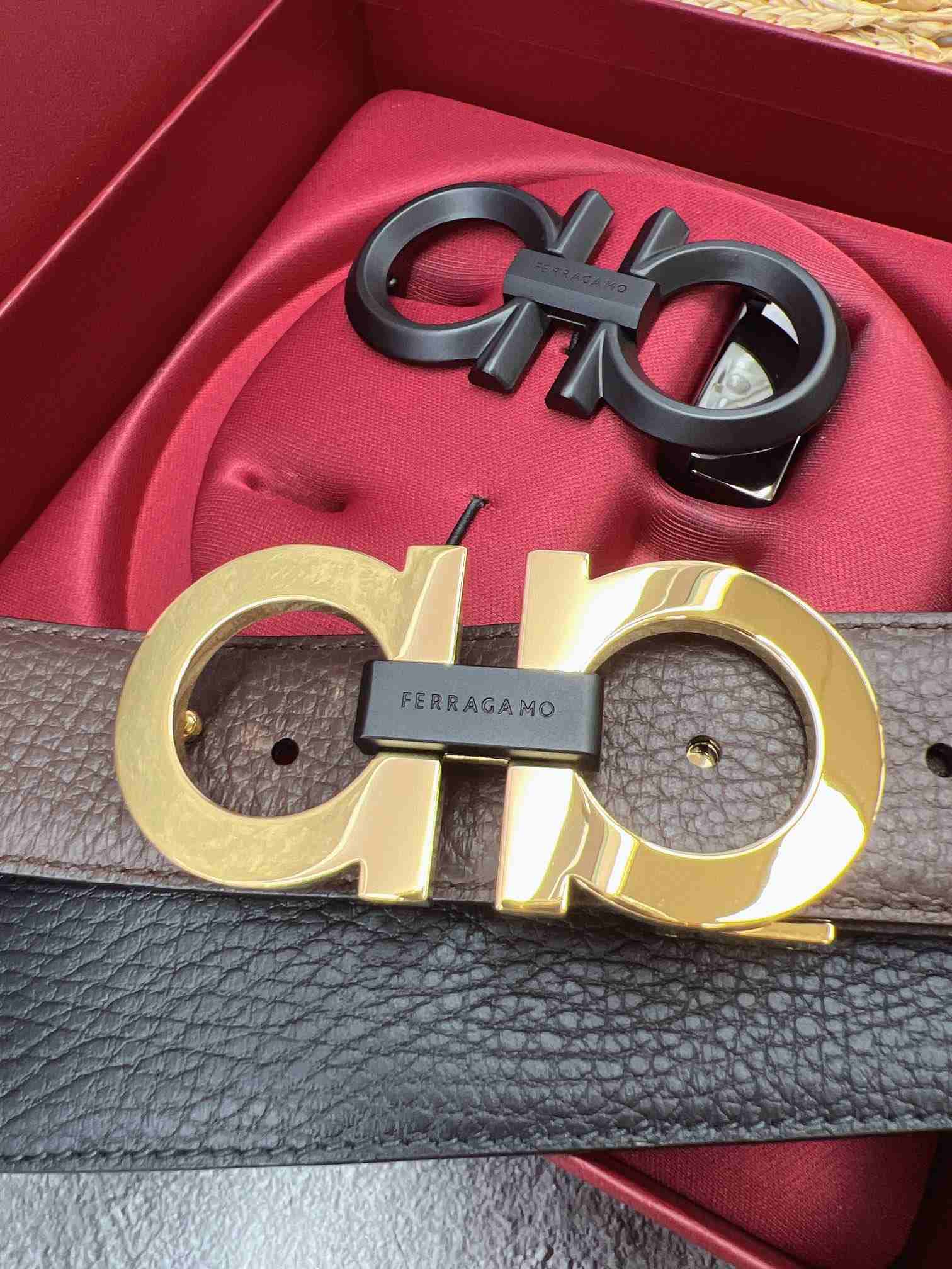 Ferragamo Belt – 35mm