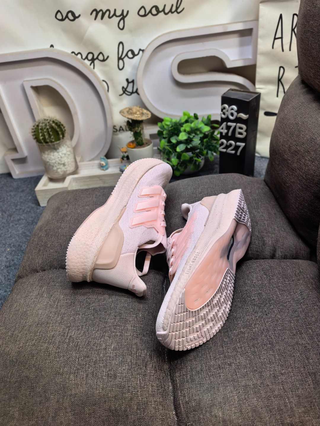 adidas ULTRABOOST 5X Shoes