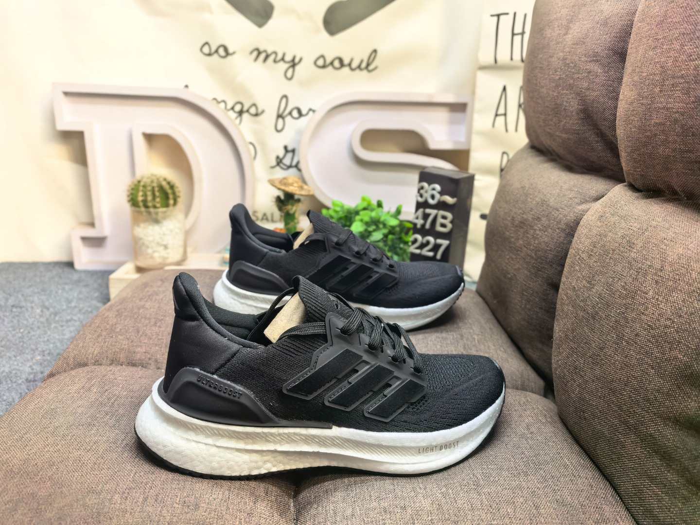 adidas ULTRABOOST 5X Shoes