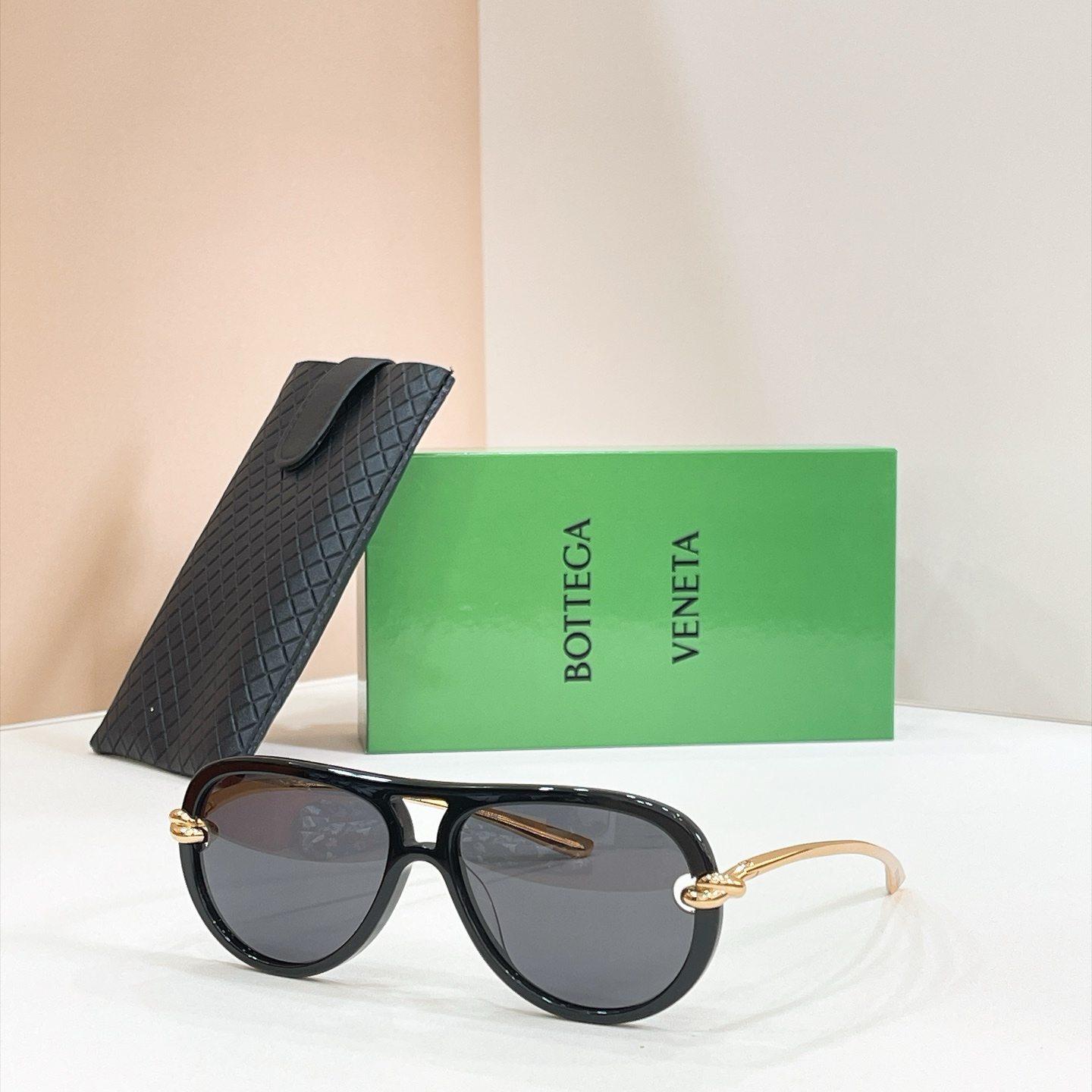 Bottega Veneta Sunglasses - BV1418S