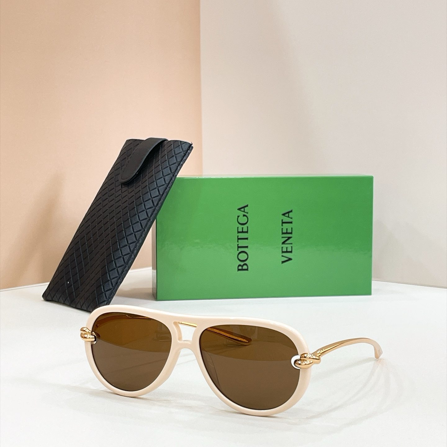 Bottega Veneta Sunglasses - BV1418S
