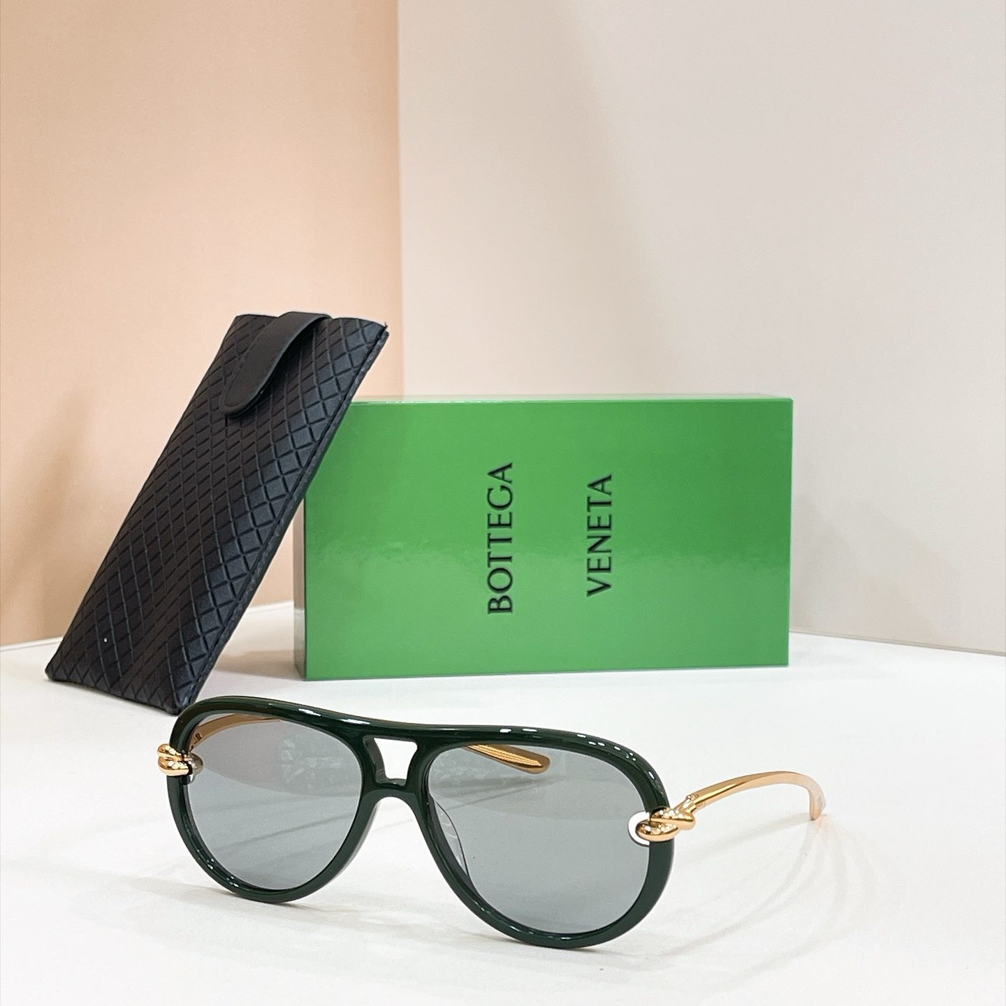Bottega Veneta Sunglasses - BV1418S