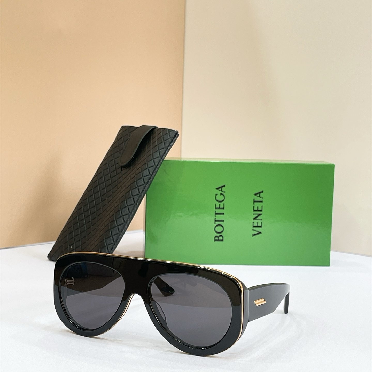 Bottega Veneta Sunglasses - BV1362S