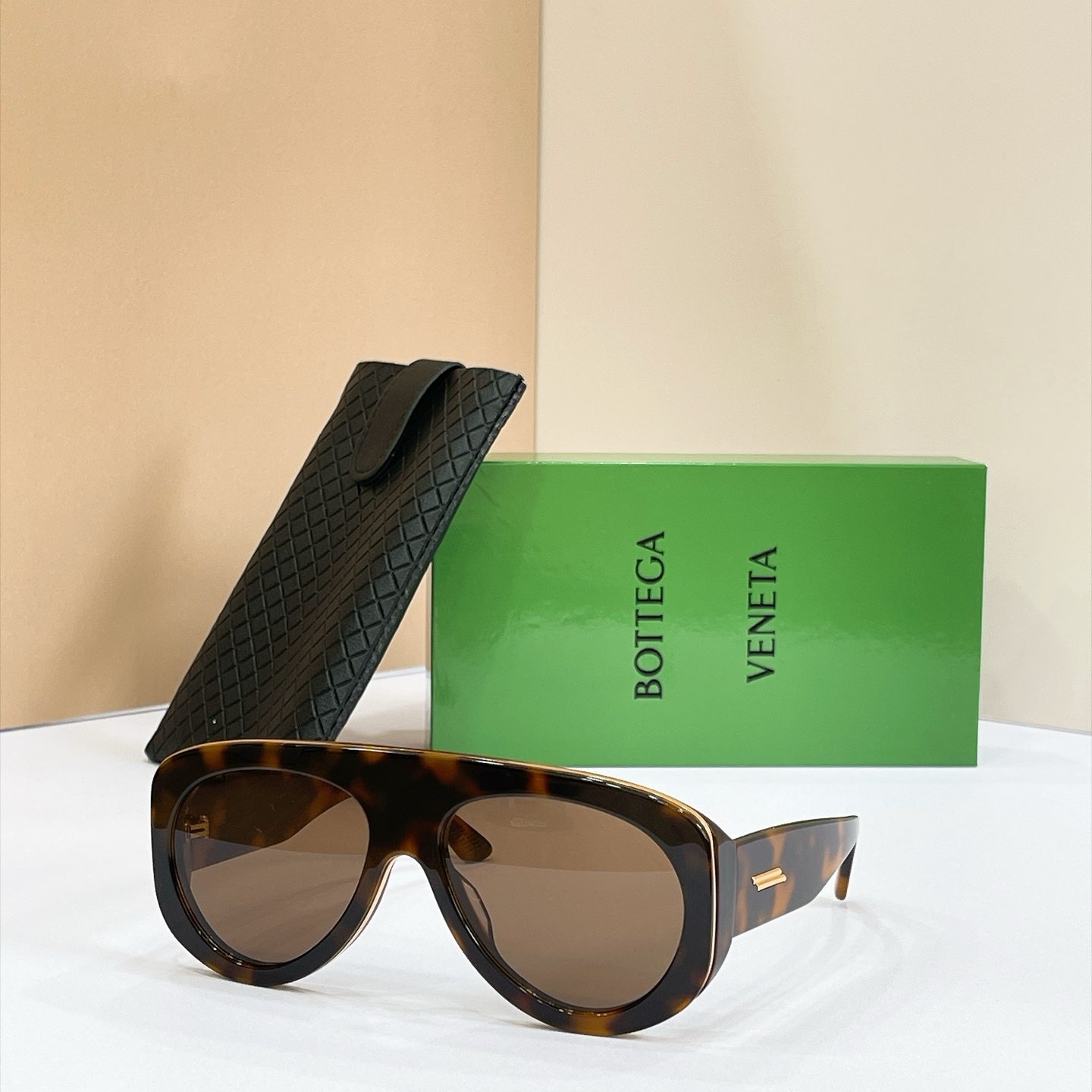 Bottega Veneta Sunglasses - BV1362S