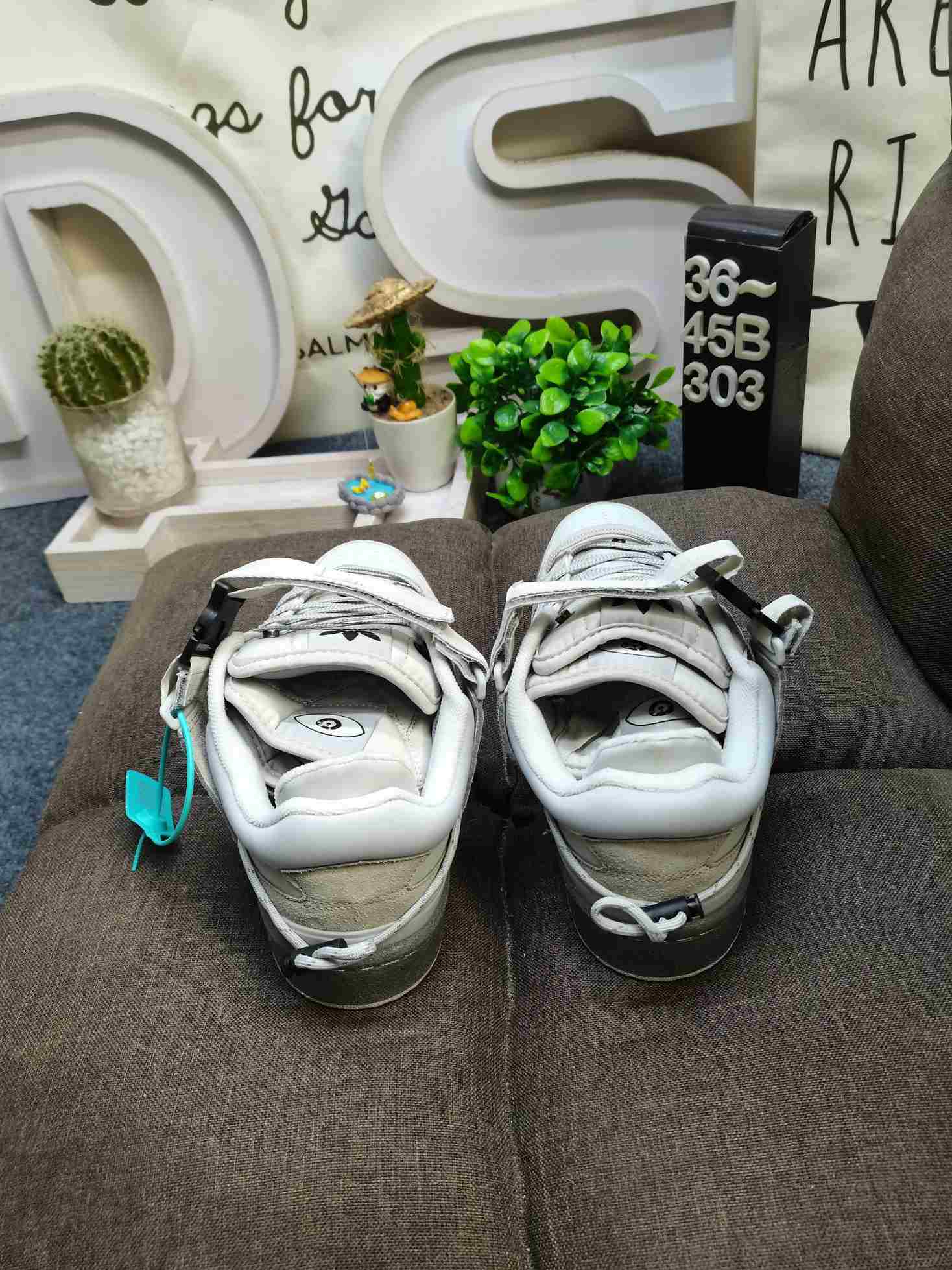 adidas BAD BUNNY FORUM Shoes