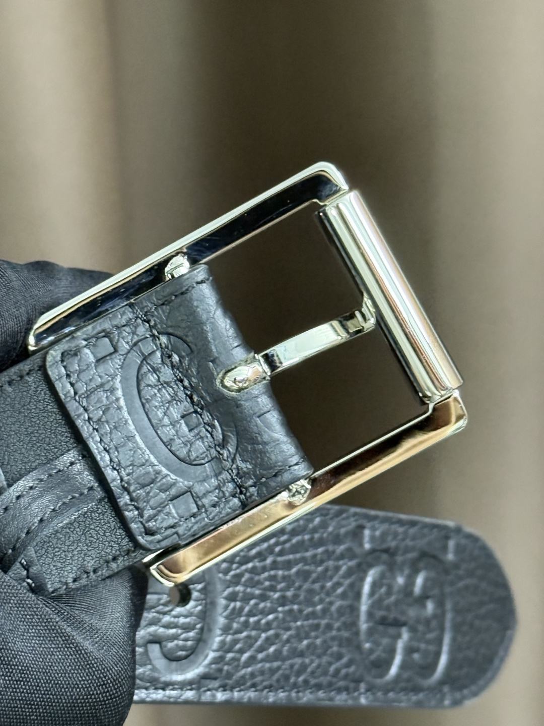 Gucci Belt – 35mm