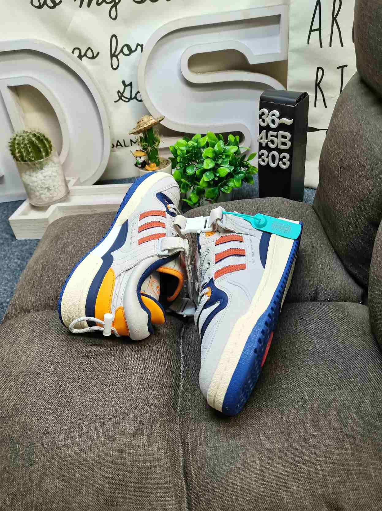 adidas BAD BUNNY FORUM Shoes