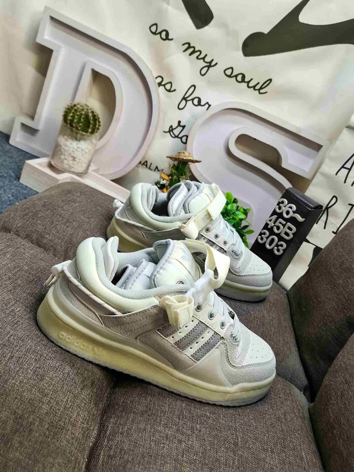 adidas BAD BUNNY FORUM Shoes