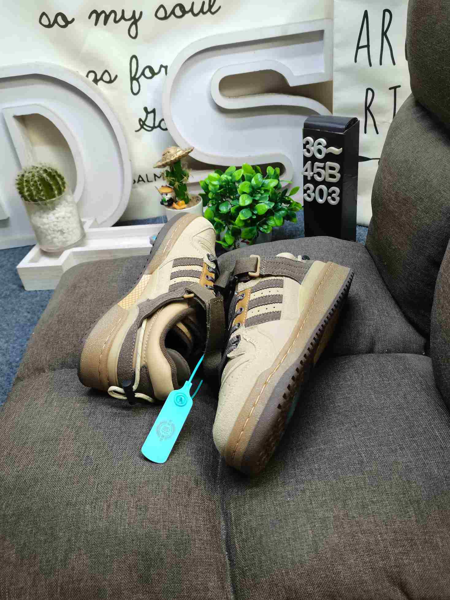 adidas BAD BUNNY FORUM Shoes