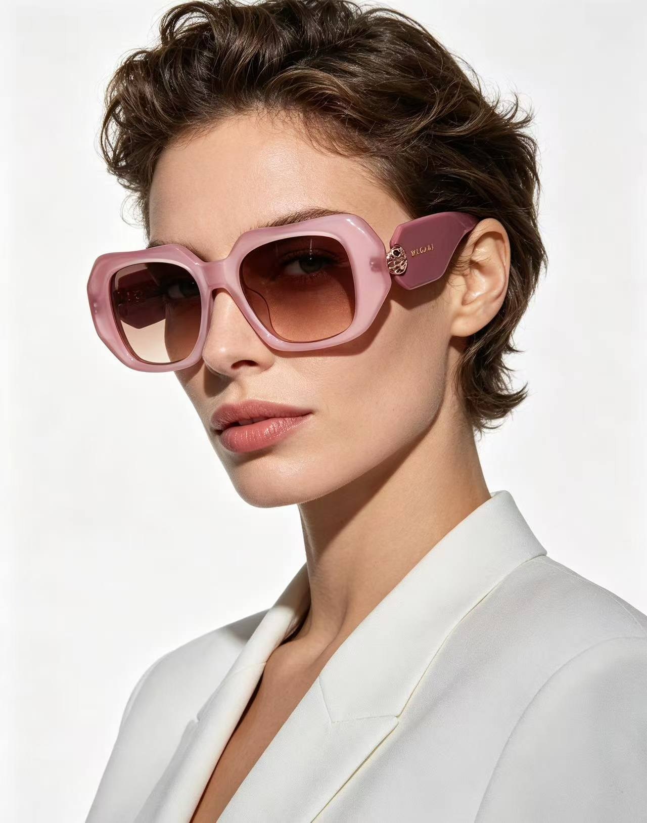 BVLGARI Sunglasses - BV40107U