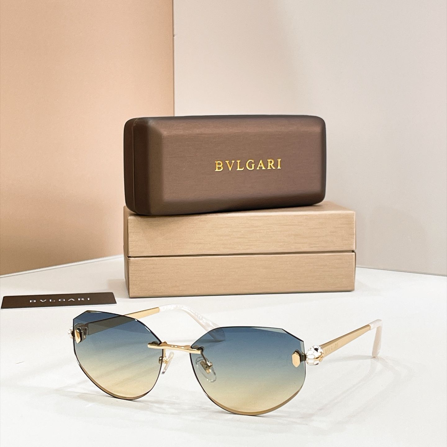 BVLGARI Sunglasses - BV40059U