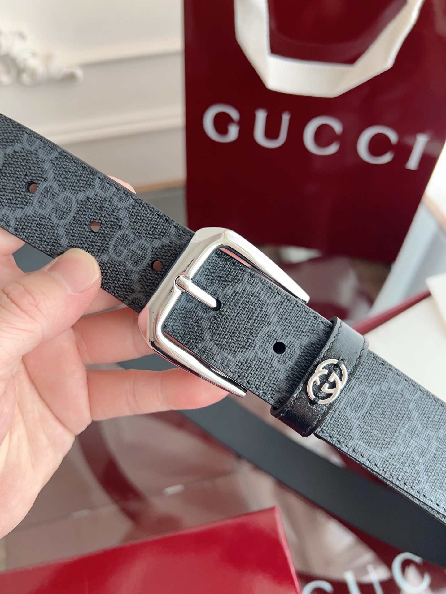 Gucci Belt – 35mm